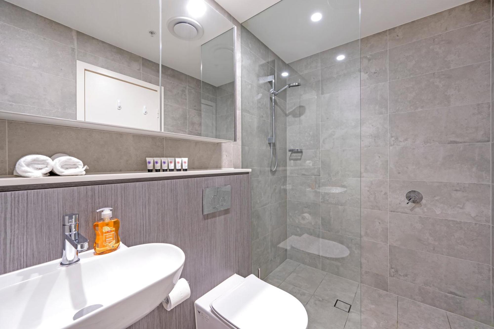 Luxurious 4-bedroom *
